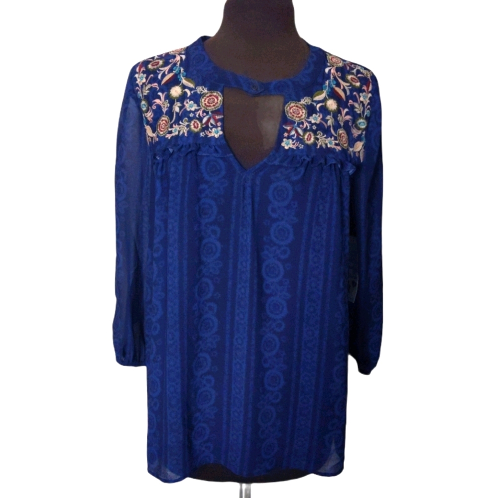 Jolt Embroidery Peasant Top with Boho Print Blue